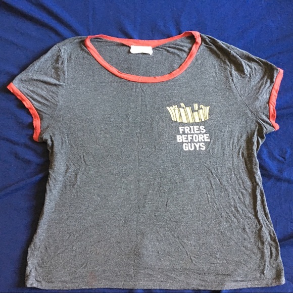 Graphic Tee - Picture 2 of 5